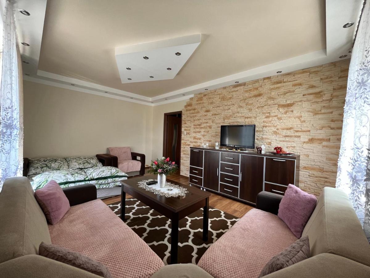 Kawalerka W Apartment